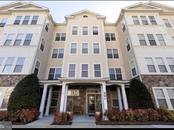 301 HIGH GABLES, Unit 402, GAITHERSBURG, MD 20878