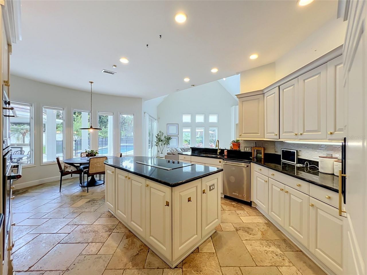2204 Cairns Court, Orlando, FL 32835 Photo