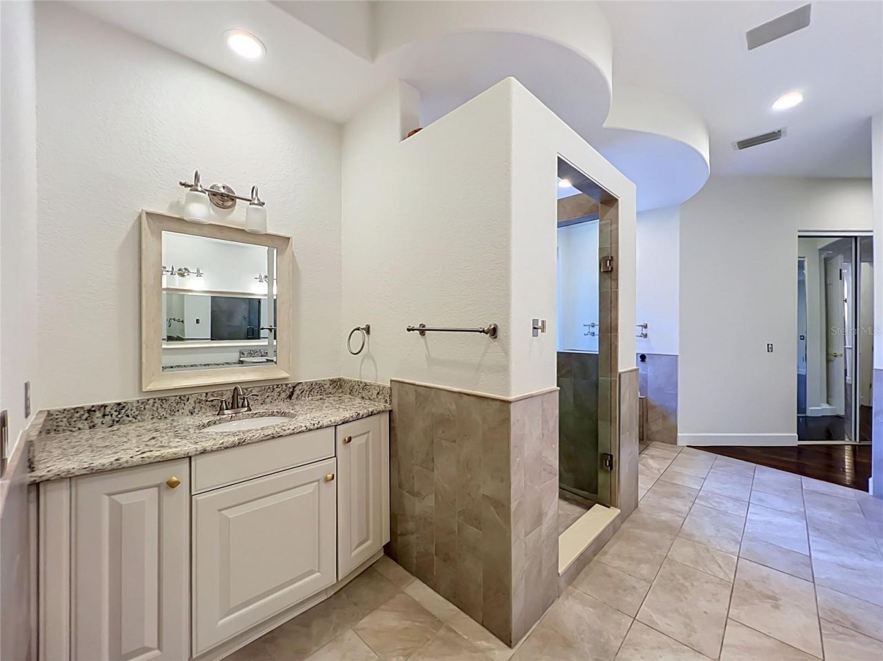 2204 Cairns Court, Orlando, FL 32835 Photo