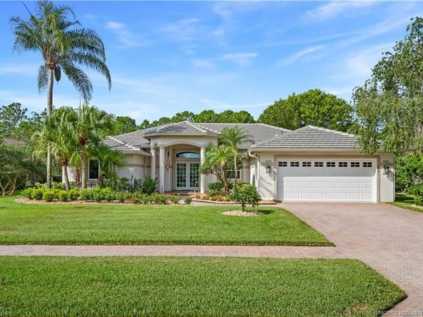 2601 SW Mayacoo Way , Palm City, FL 34990