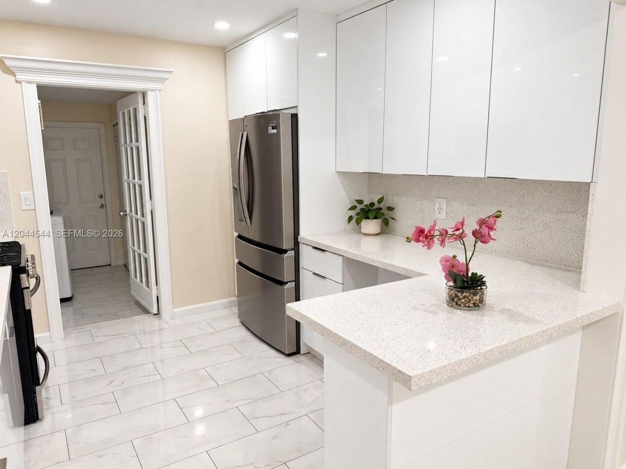 974 SE 1st St, Unit 974, Hialeah, FL 33010 Photo