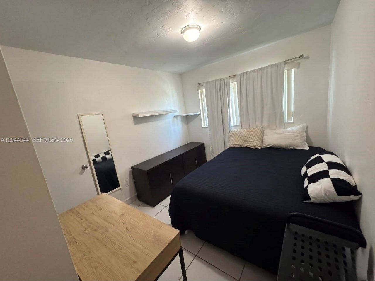 974 SE 1st St, Unit 974, Hialeah, FL 33010 Photo