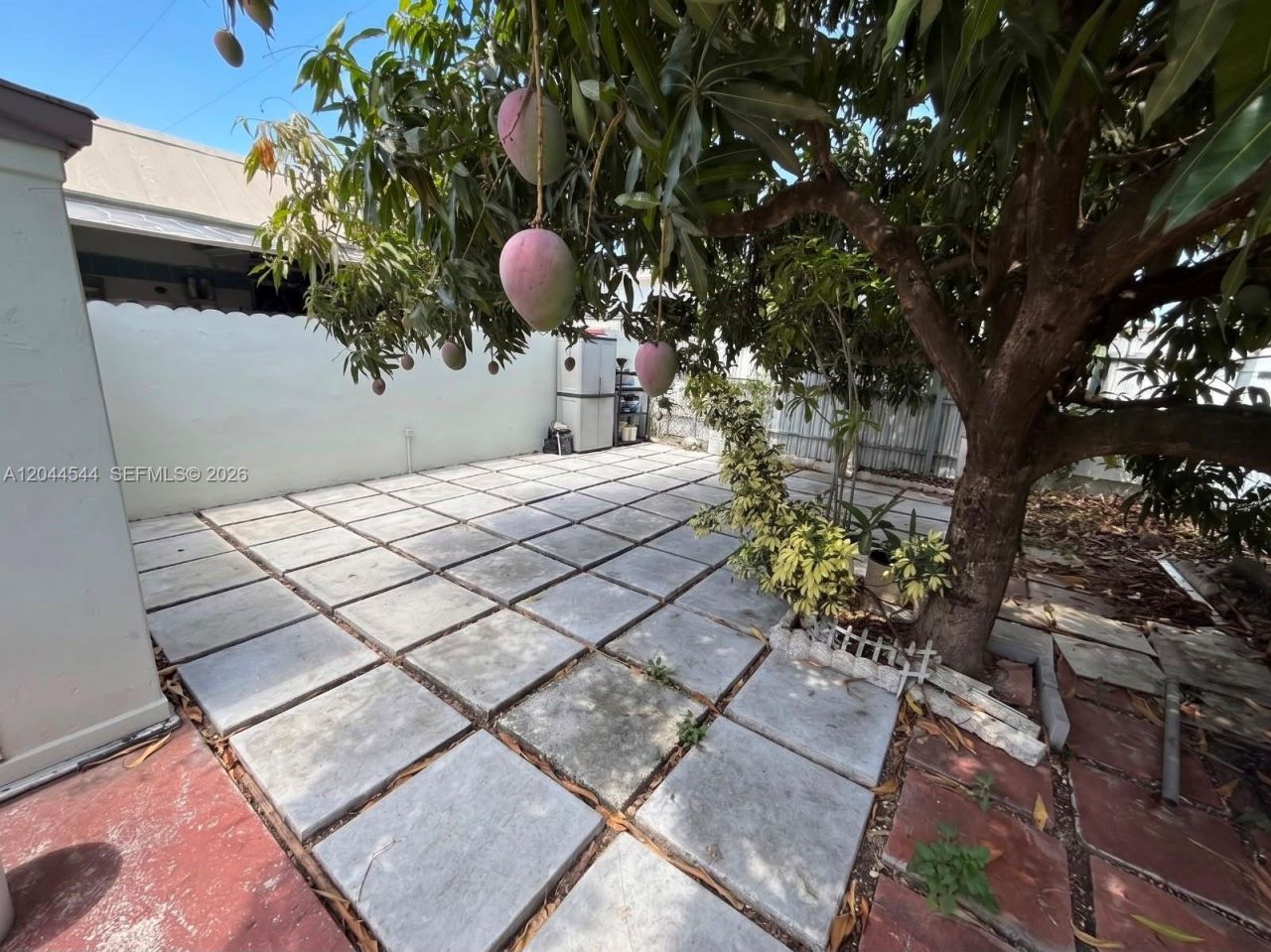 974 SE 1st St, Unit 974, Hialeah, FL 33010 Photo