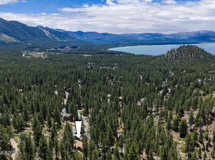 317 Paiute Drive, Zephyr Cove, NV 89448 Photo