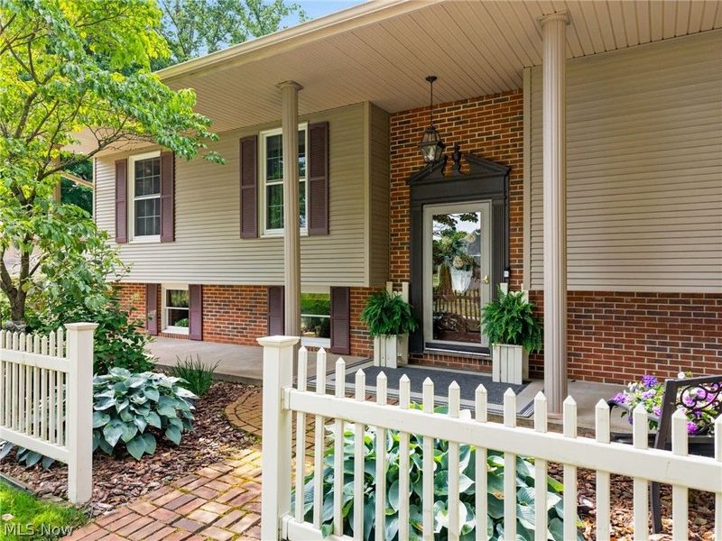 1600 Deerford Avenue SW, Massillon, OH 44647 Photo 4