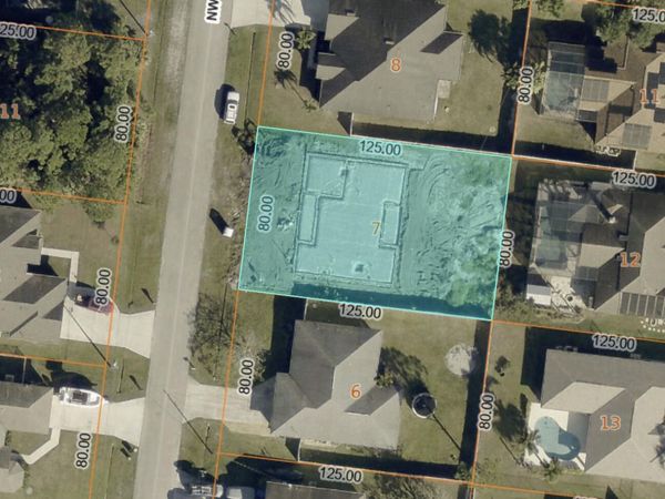 6447 NW Fontana Street, Port St. Lucie, FL 34986