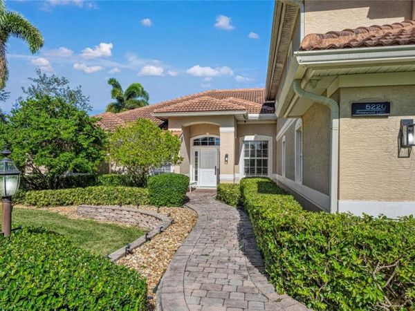 5220 Rosewood Lane, Vero Beach, FL 32966