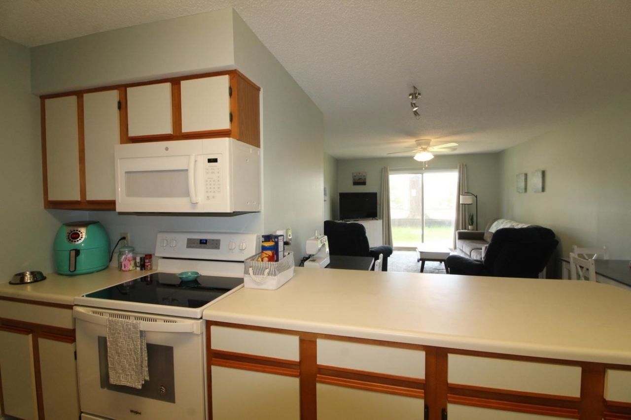 922 Fairwood Lakes Ln. Photo 11