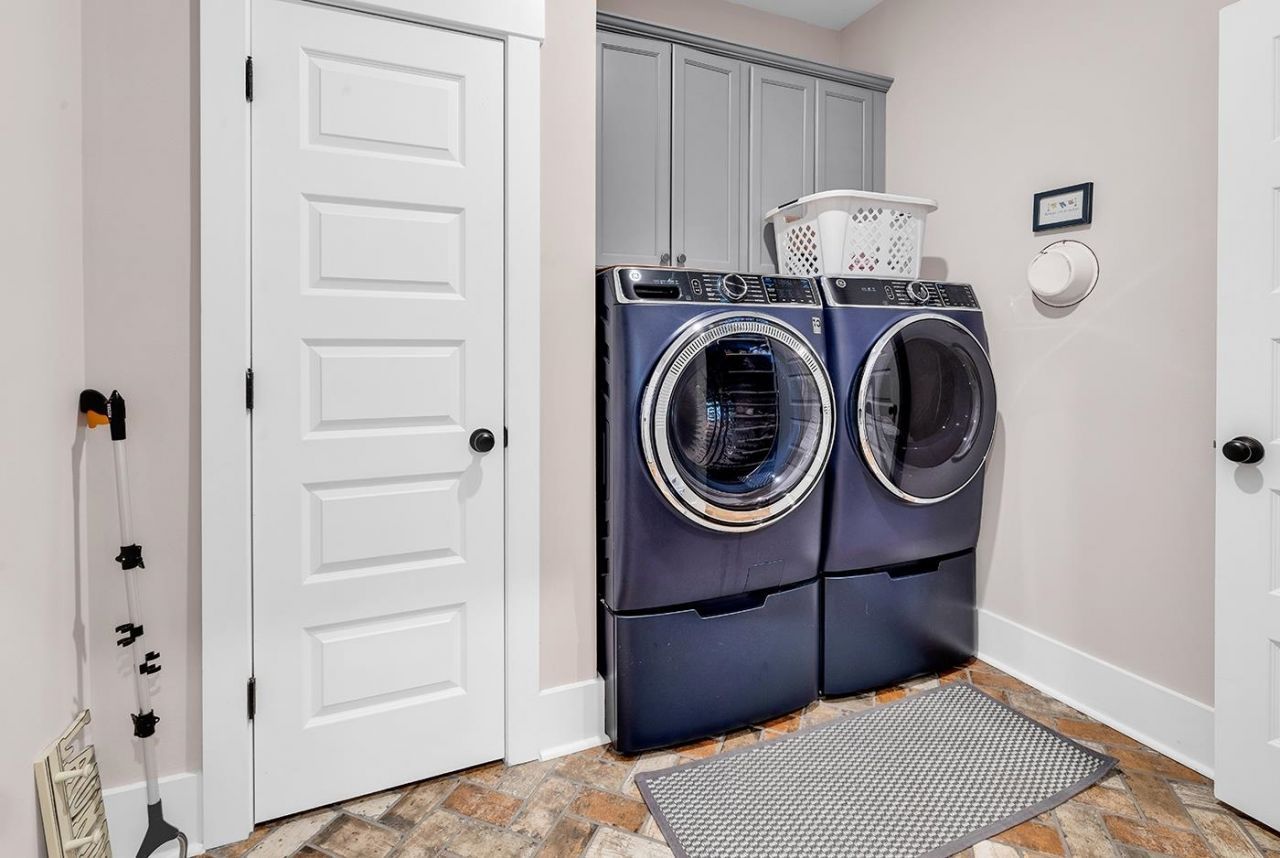 125 Black Water Dr. Photo 28