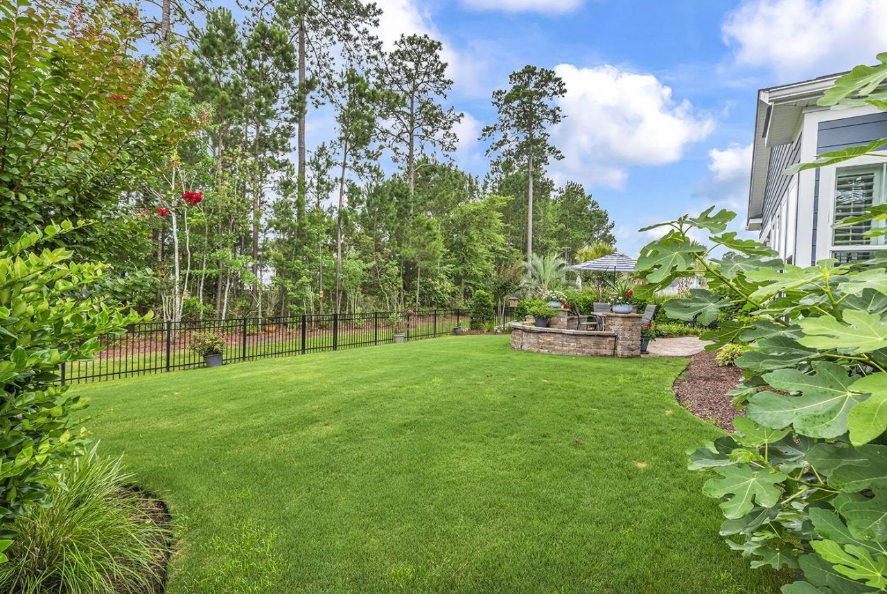 125 Black Water Dr. Photo 34