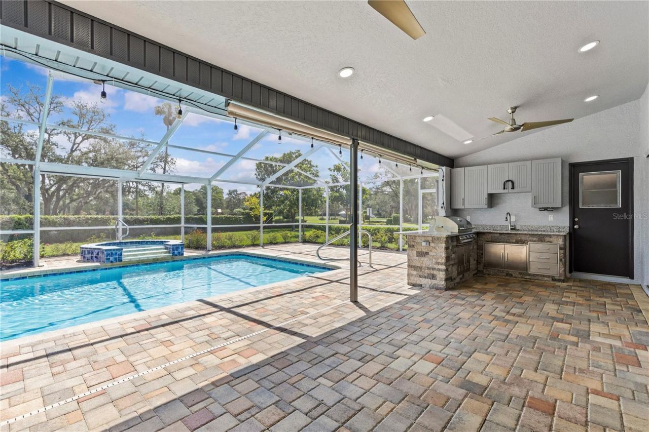 9447 Ashley Drive , Weeki Wachee, FL 34613 Photo