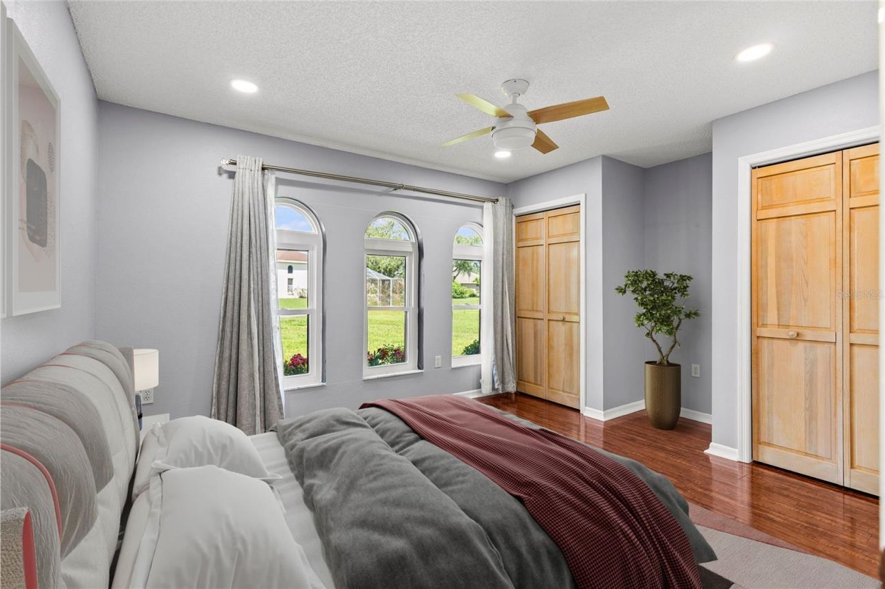 9447 Ashley Drive , Weeki Wachee, FL 34613 Photo