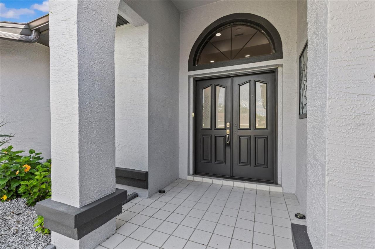 9447 Ashley Drive , Weeki Wachee, FL 34613 Photo