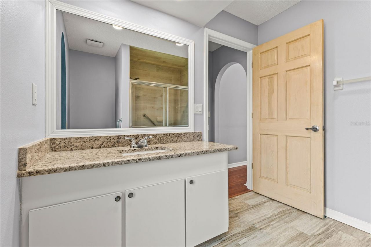 9447 Ashley Drive , Weeki Wachee, FL 34613 Photo