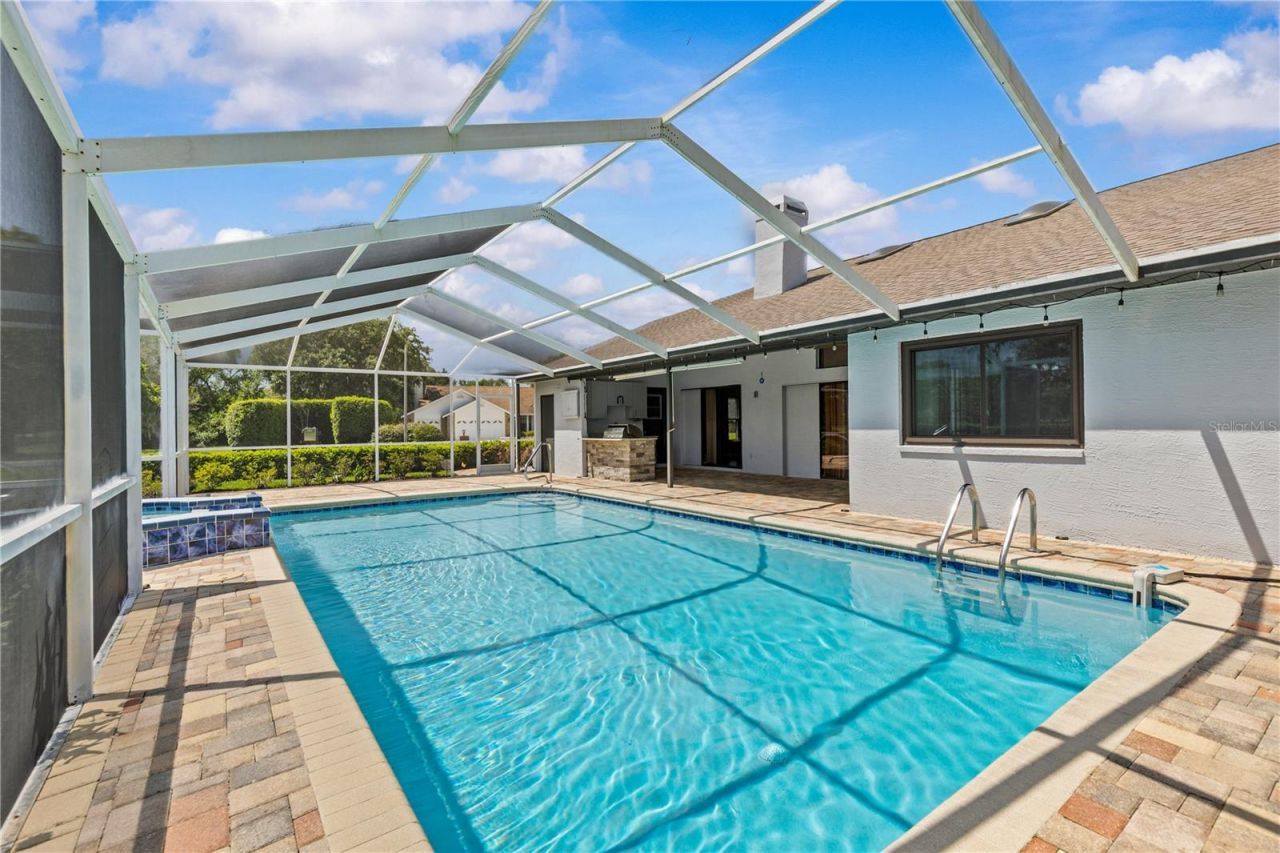 9447 Ashley Drive , Weeki Wachee, FL 34613 Photo