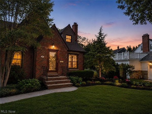 324 Cornwall Road , Rocky River, OH 44116