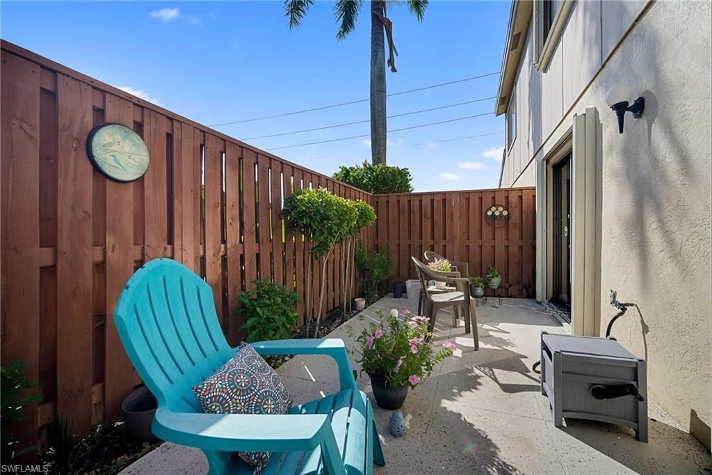5272 Cedarbend Dr , Unit 1, Fort Myers, FL 33919 Photo