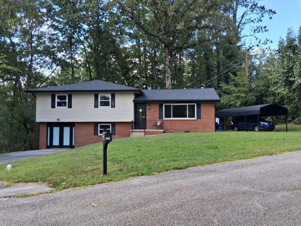 3802 Highland Circle, Chattanooga, TN 37415