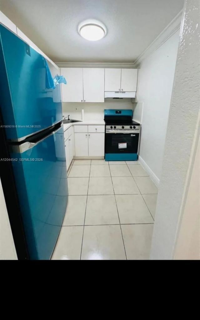 606 W 81st St , Unit 224, Hialeah, FL 33014 Photo