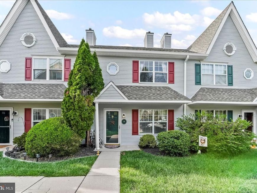 9 Wendy Way , Unit 42, Phoenixville, PA 19460 Main Photo