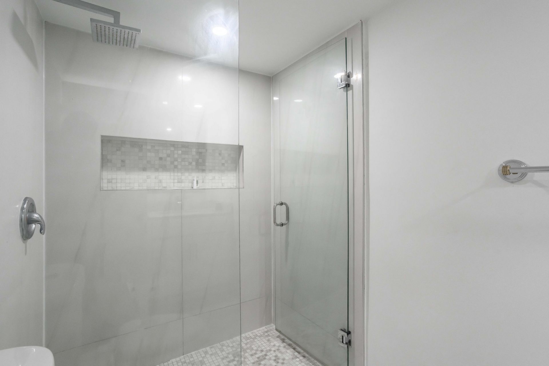 700 SE 6th Avenue, Unit 107, Deerfield Beach, FL 33441 Photo
