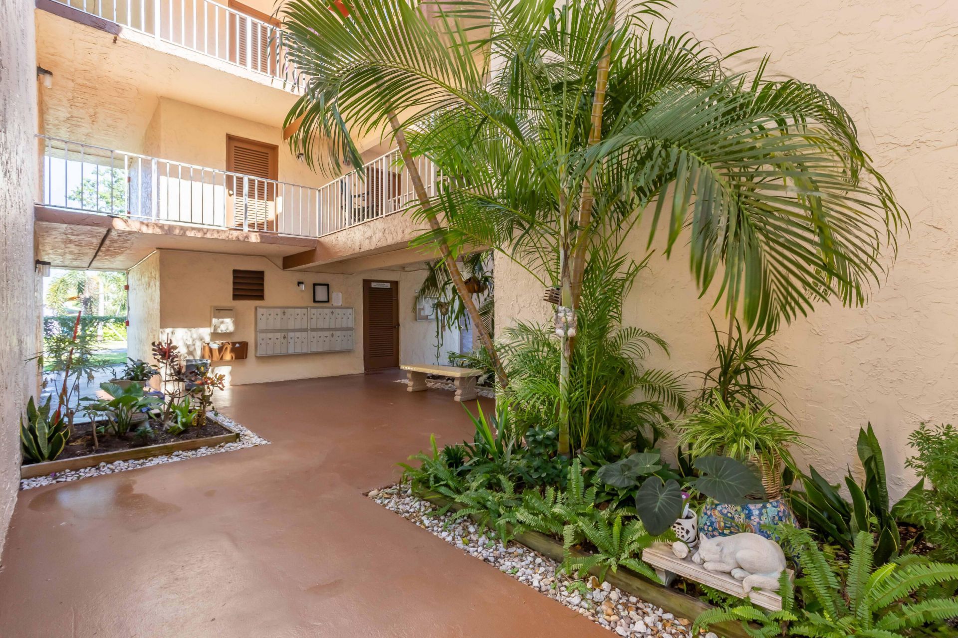 700 SE 6th Avenue, Unit 107, Deerfield Beach, FL 33441 Photo