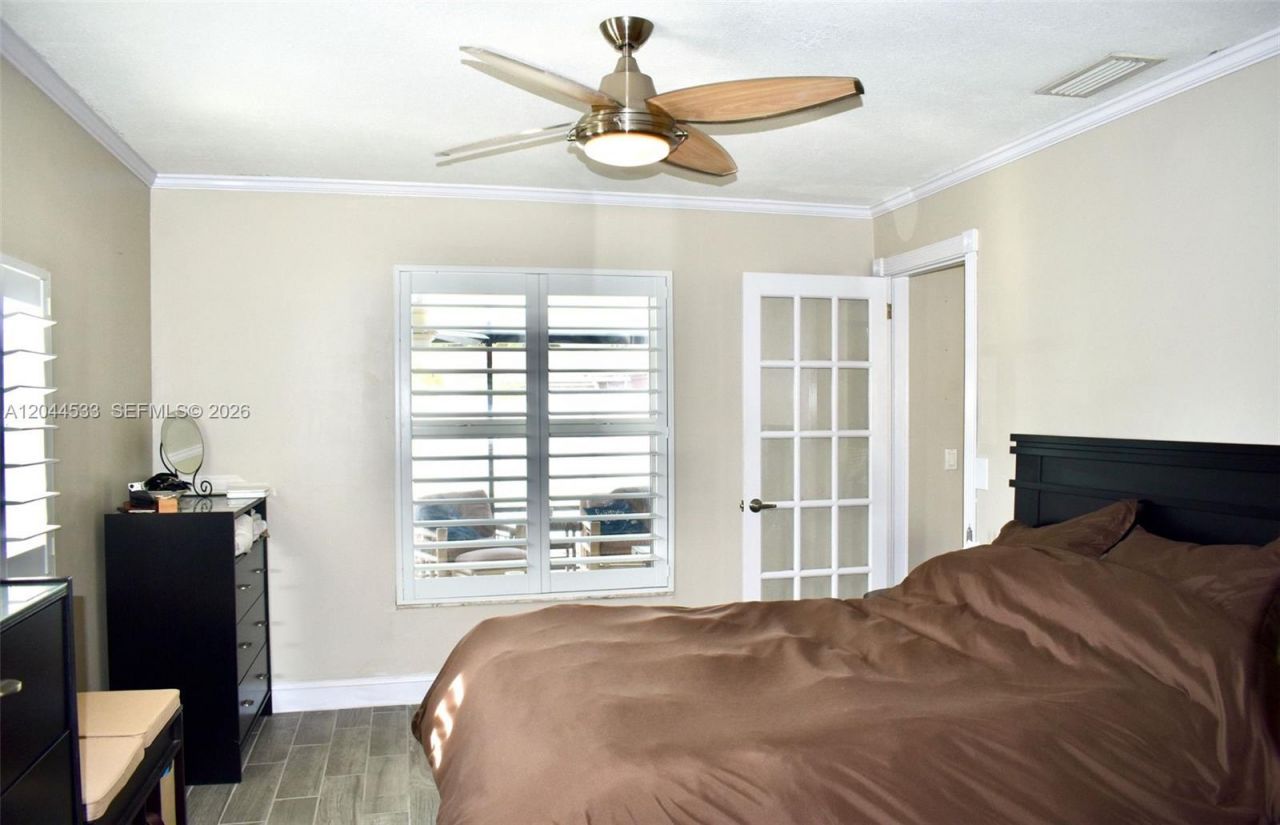 9820 NW 7th St, Pembroke Pines, FL 33024 Photo