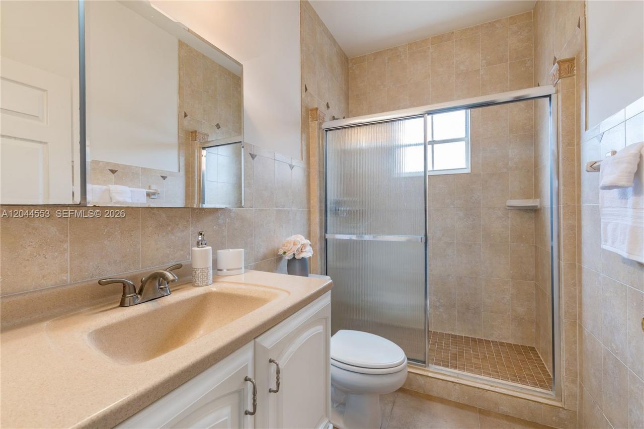5132 NW 106th Ave , Doral, FL 33178 Photo
