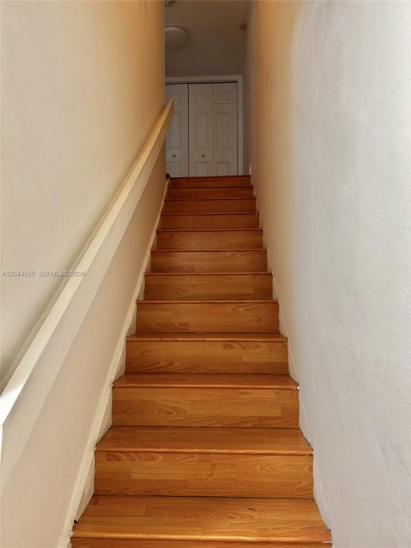 9371 Fontainebleau Blvd, Unit I229, Miami, FL 33172 Photo