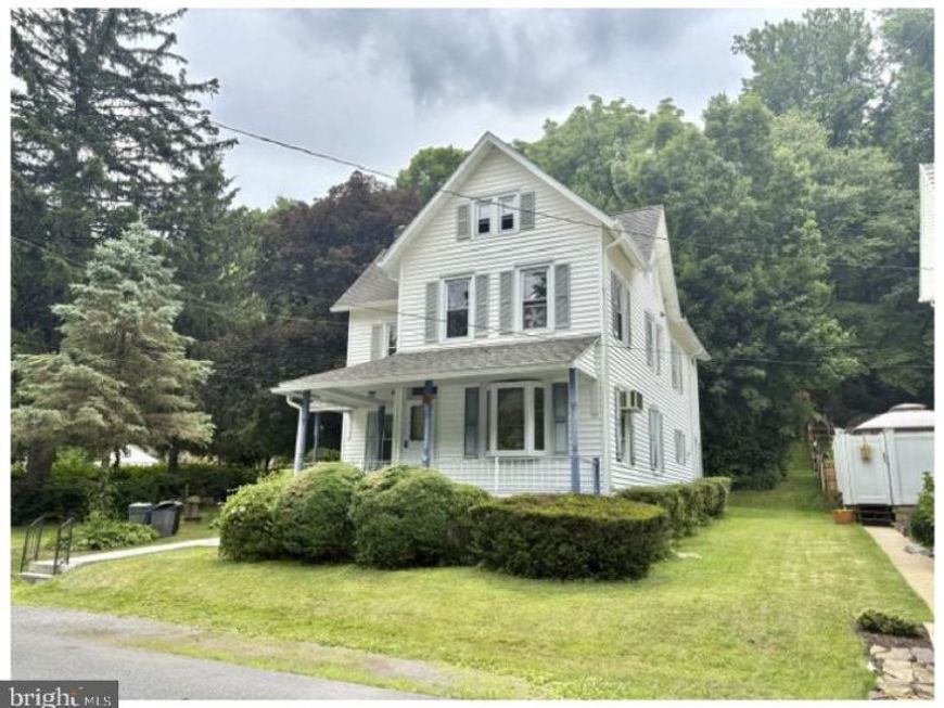 34 Woodland Avenue, Mohnton, PA 19540 Main Photo