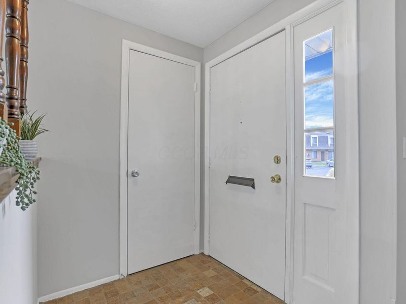2783 Avati Drive, Unit G2, Columbus, OH 43207 Photo 3