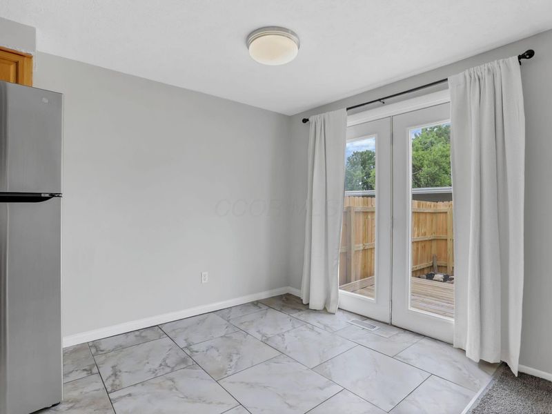 2783 Avati Drive, Unit G2, Columbus, OH 43207 Photo 9