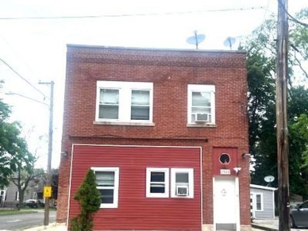 2526 Broadway Street , Blue Island, IL 60406