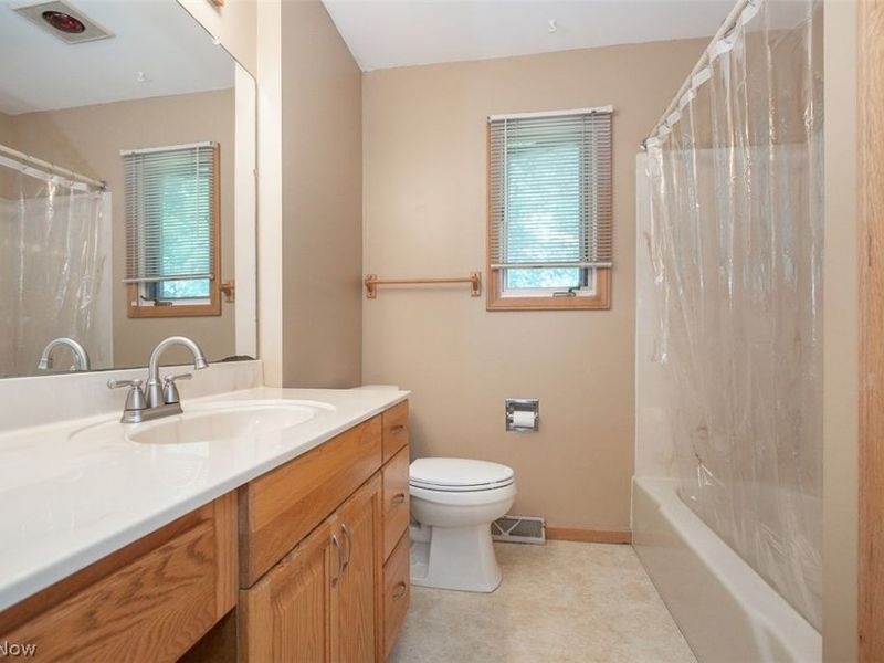3563 Frawood Drive, Uniontown, OH 44685 Photo 16