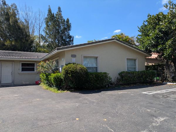 3502 Riverside Drive, Unit 3, Coral Springs, FL 33065