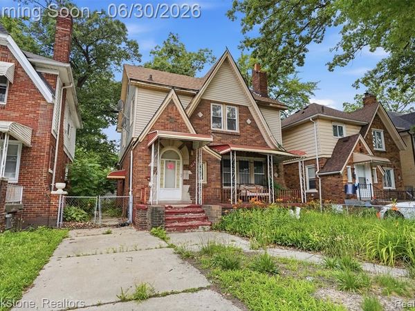16247 Roselawn Street, Detroit, MI 48221