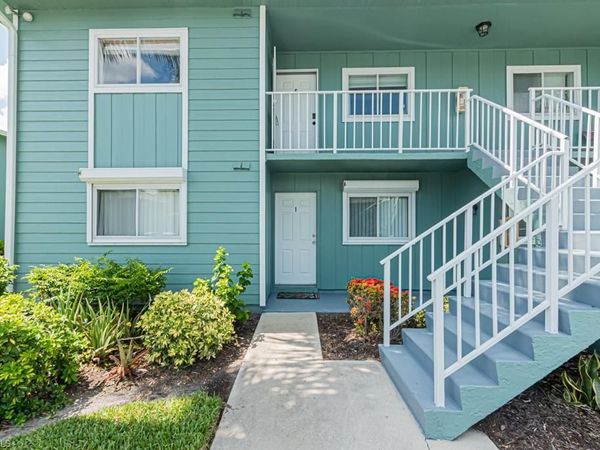 130 Cypress WAY E, Unit 1, NAPLES, FL 34110