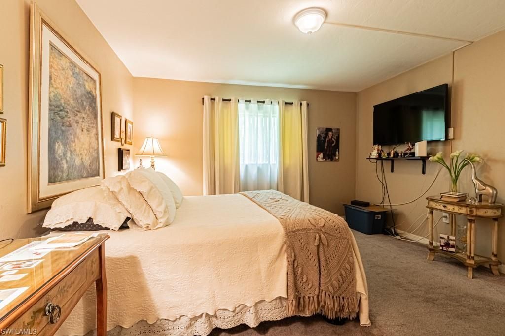130 Cypress Way E, Unit 1, Naples, FL 34110 Photo