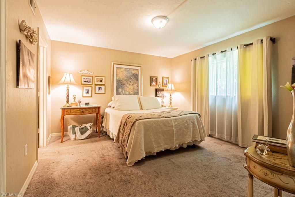 130 Cypress Way E, Unit 1, Naples, FL 34110 Photo