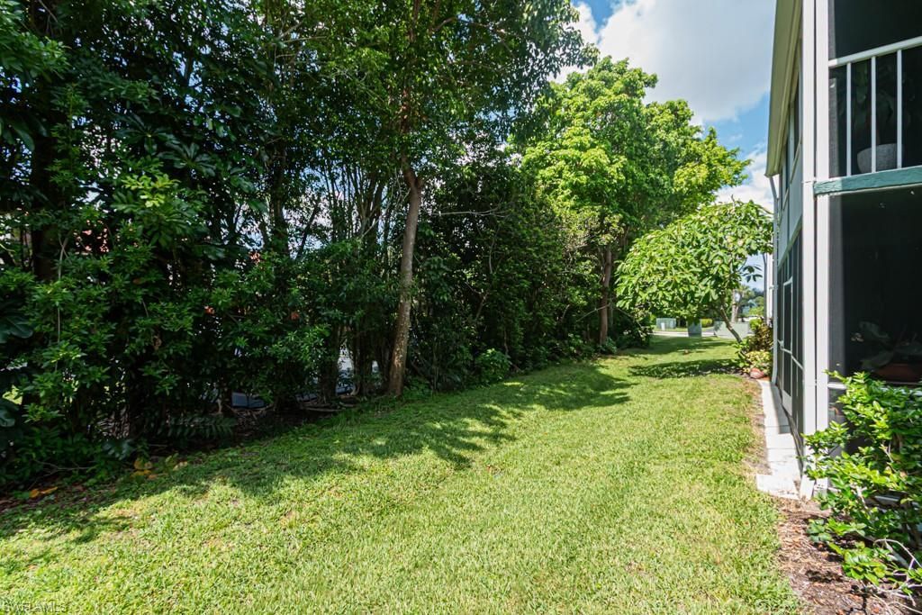 130 Cypress Way E, Unit 1, Naples, FL 34110 Photo