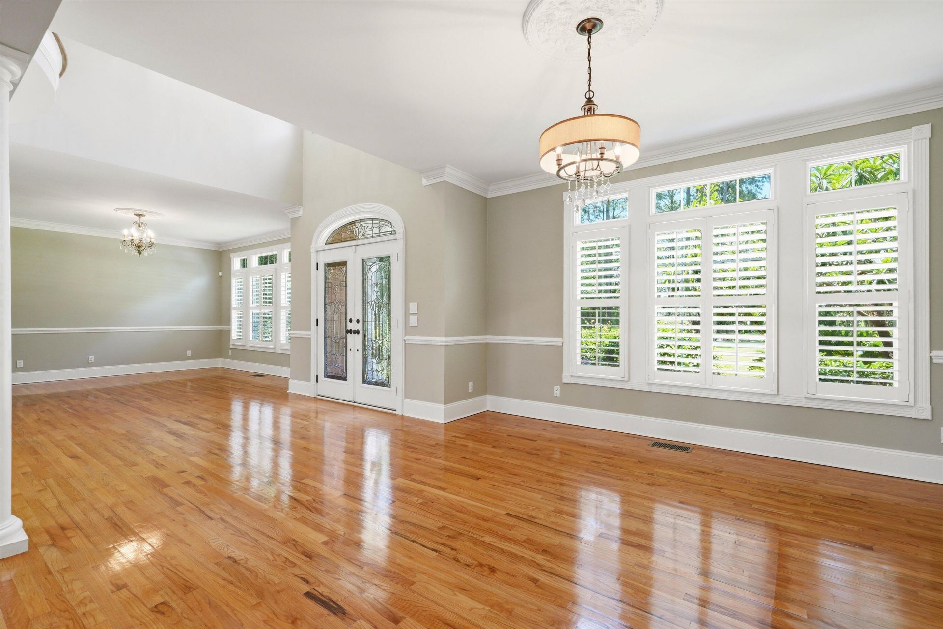 3065 Pignatelli Crescent Photo 16