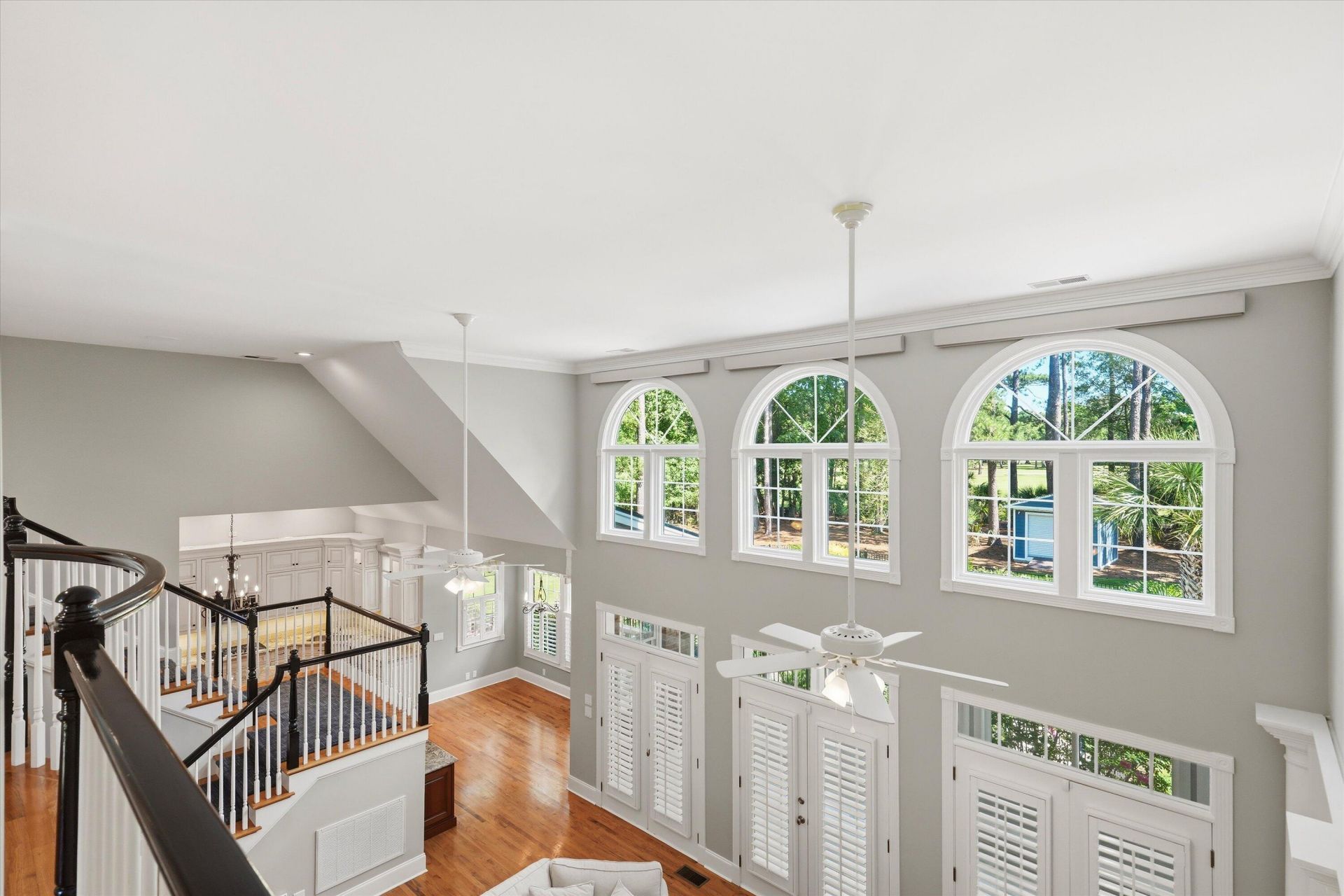 3065 Pignatelli Crescent Photo 39