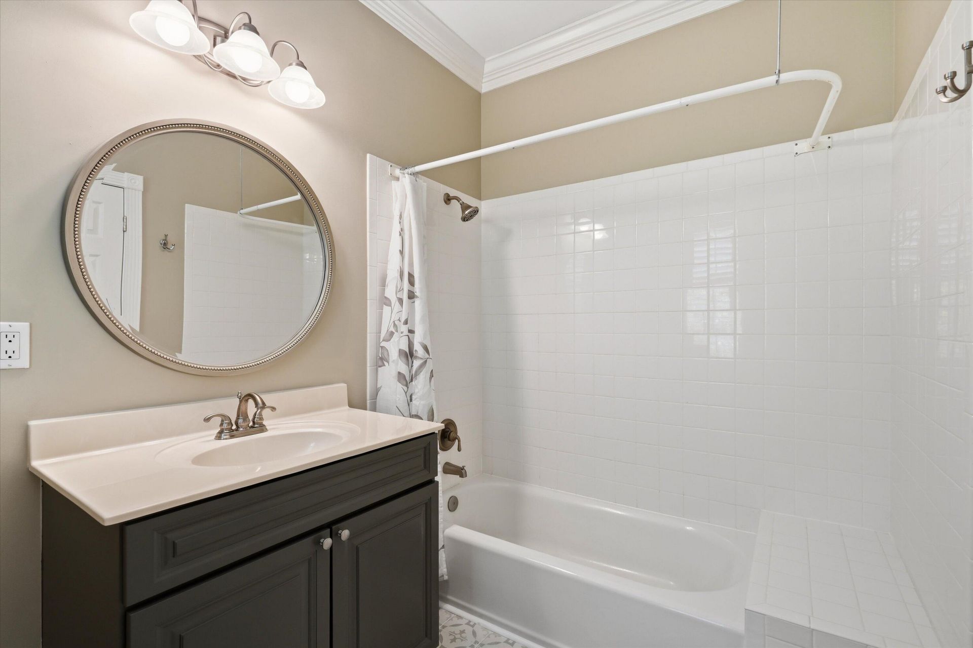 3065 Pignatelli Crescent Photo 44