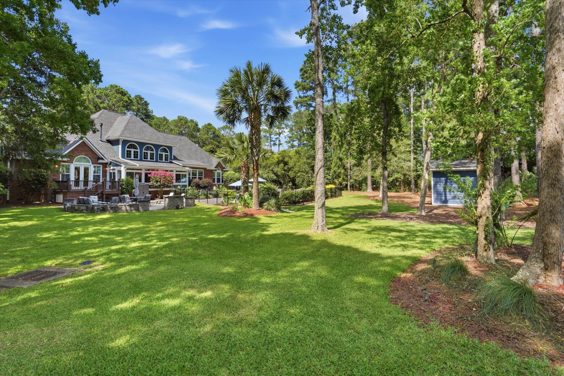 3065 Pignatelli Crescent Photo 58