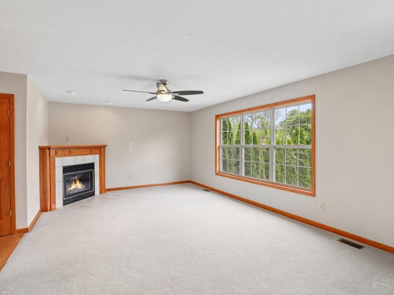 8046 Logan Ridge Drive, West Chester, OH 45069 Photo 10