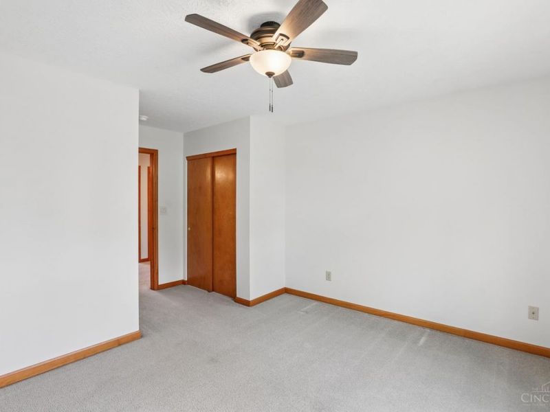 8046 Logan Ridge Drive, West Chester, OH 45069 Photo 24