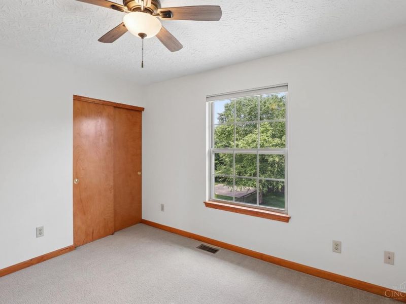 8046 Logan Ridge Drive, West Chester, OH 45069 Photo 33