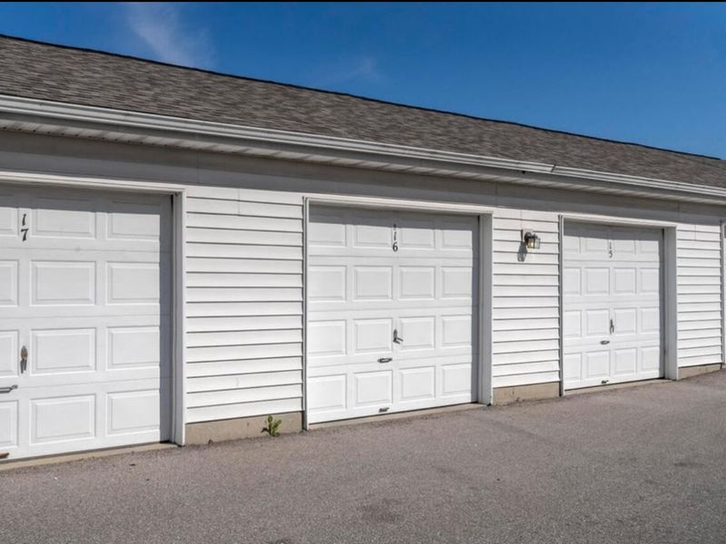 10136 Carnation Court, Unit 10, Florence, KY 41042 Photo 4