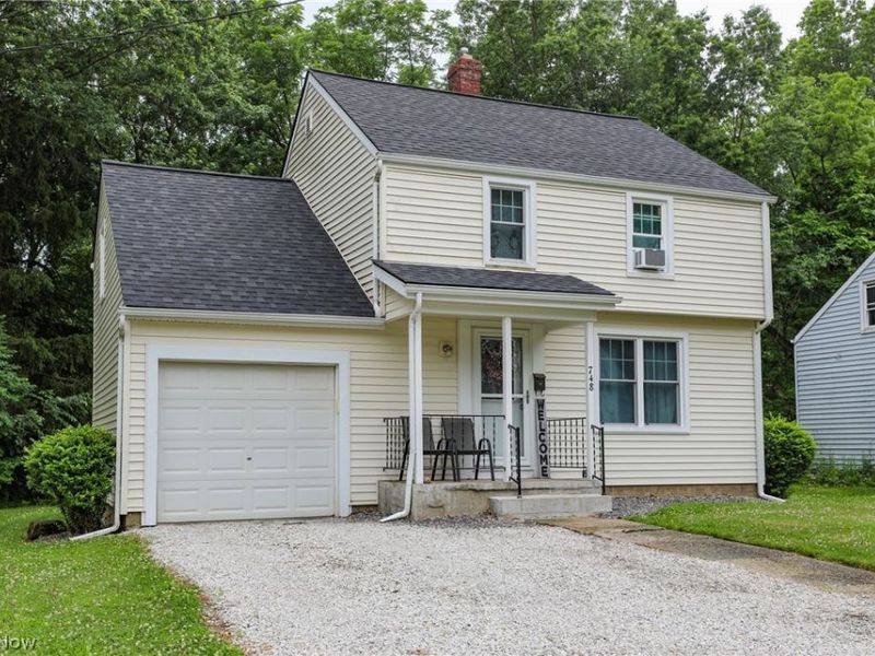 748 Cedar Avenue, Ravenna, OH 44266 Photo 2