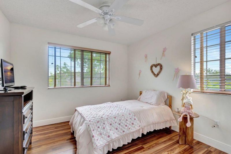 1400 S Crestwood Court S, Unit 1407, Royal Palm Beach, FL 33411 Photo